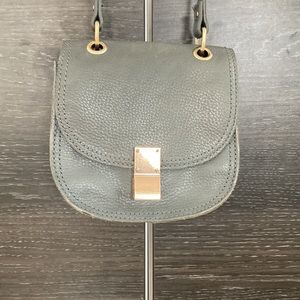 3 for $15 Vintage Abercrombie & Fitch Grey Pebbled Leather Crossbody Bag EUC